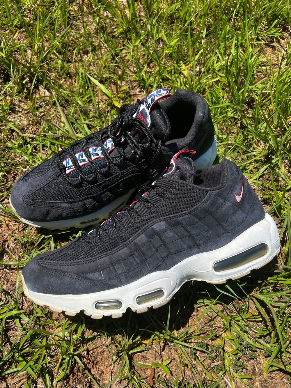CLEAN Nike size 12 Mens Air Max 95 TT Pull Tab Black shoes
